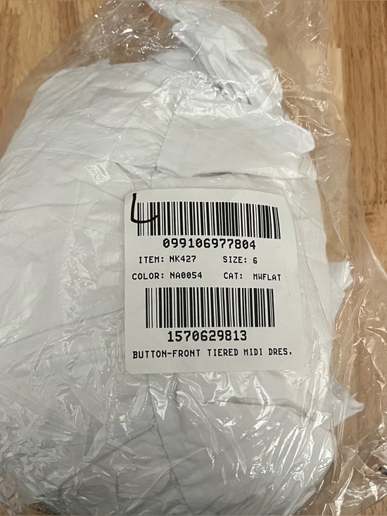 Madewell Button-Front Tiered Midi Dress White - Picture 5 of 6